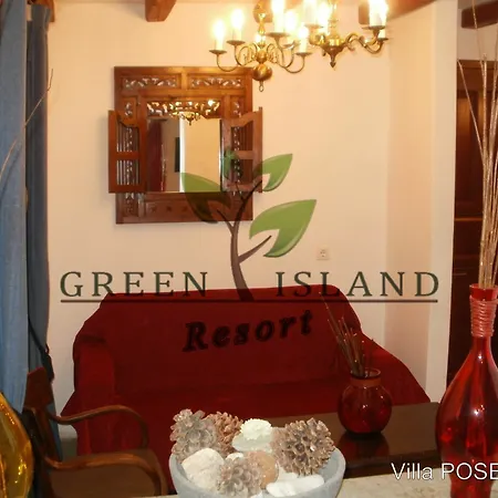 Island 3* Kéa