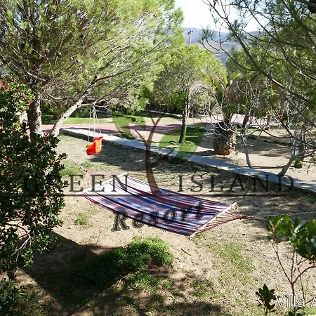 Resort Island